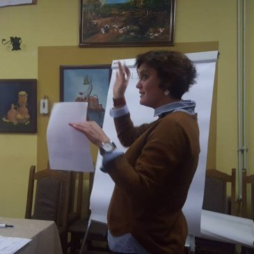 ЕДУКАЦИЈА САРАДНИКА ЗА ПРУЖАЊЕ ПОМОЋИ ЖРТВАМА НАСИЉА У ПОРОДИЦИ