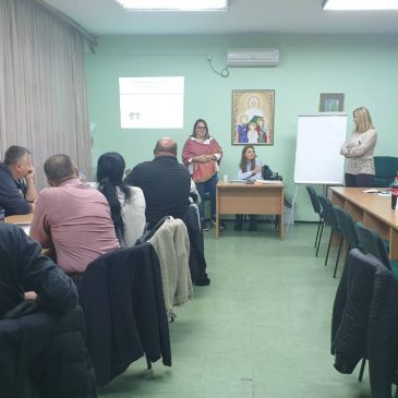 ОБУКА ХРАНИТЕЉА СА ТЕРИТОРИЈЕ СРЕМА У ЦЕНТРУ ЗА СОЦИЈАЛНИ РАД ОПШТИНЕ СТАРА ПАЗОВА 